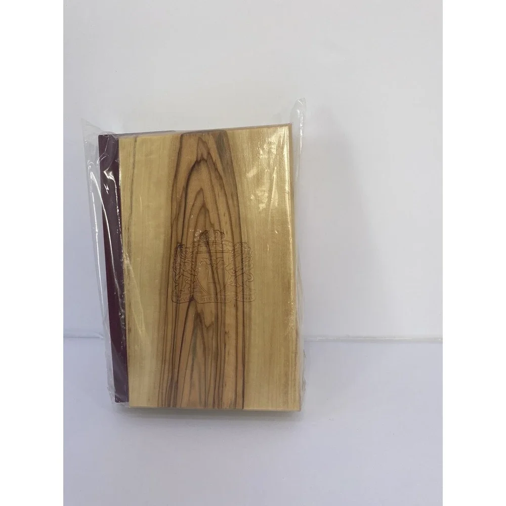 The Holy Bible King James Version Red Letter Edition Bethlehem‎ Olive Wood Cover